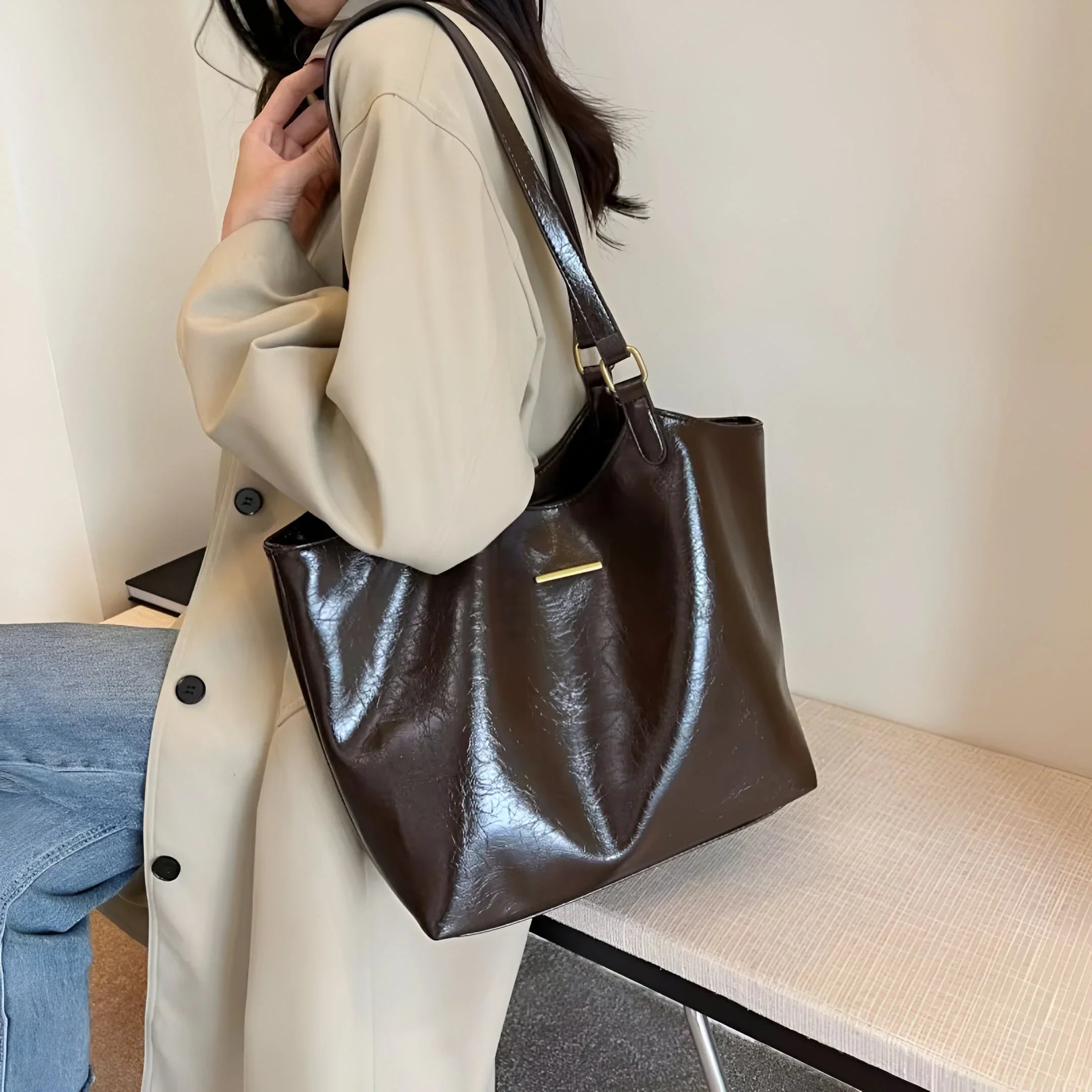 Women's Large Shoulder Handbag