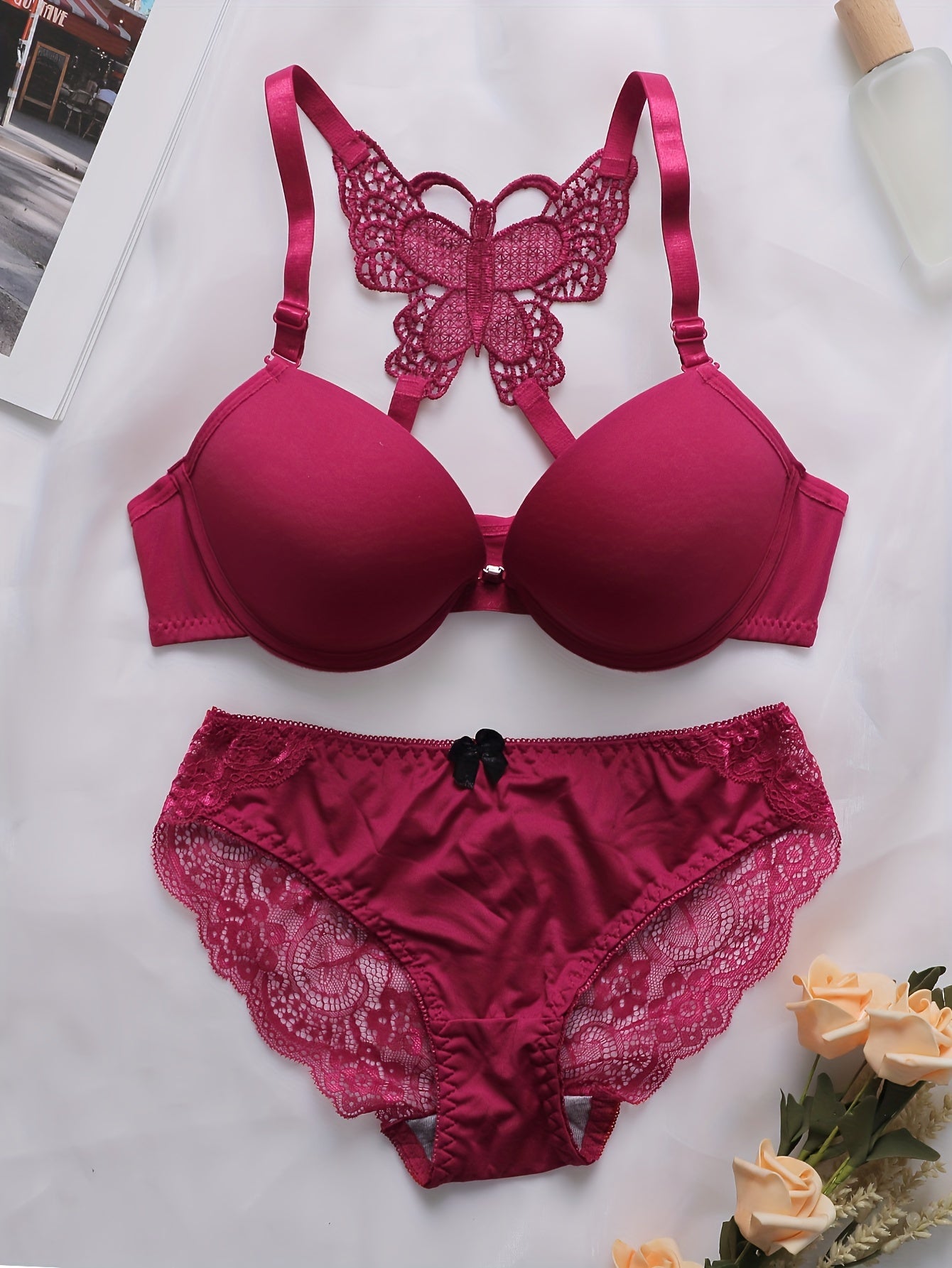 Contrast Lace Push-Up Lingerie Set – Front Closure Bra & Panties