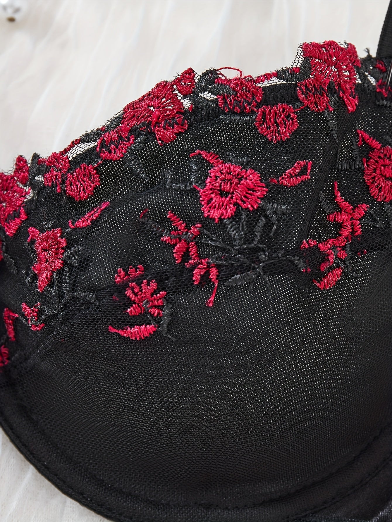 French Floral Lace Lingerie Set – Black & Red Embroidered Design