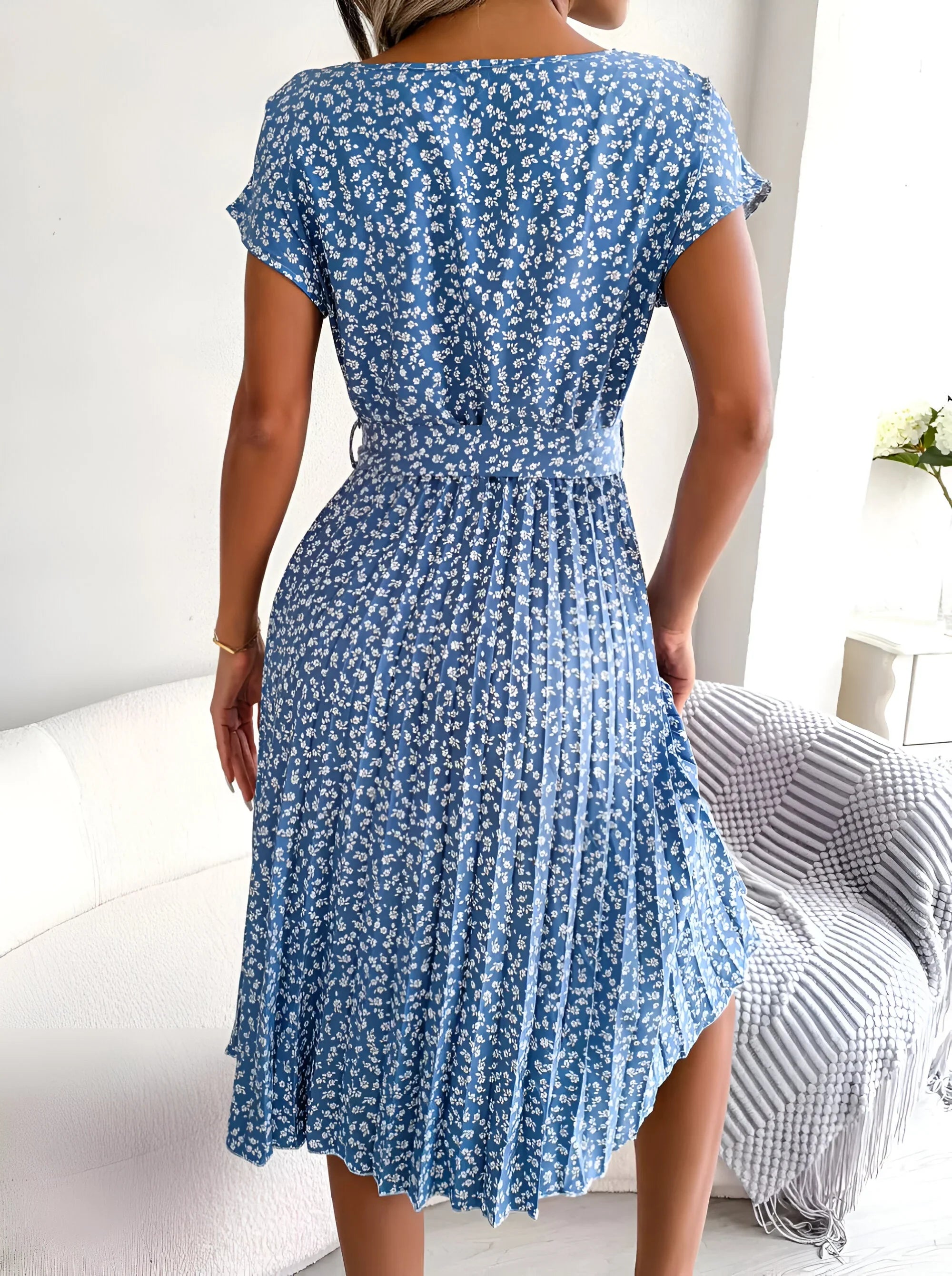 Floral Pleated A-Line Maxi Dress